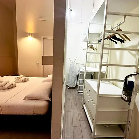 Апартаменты Centro Storico Maison Неаполь